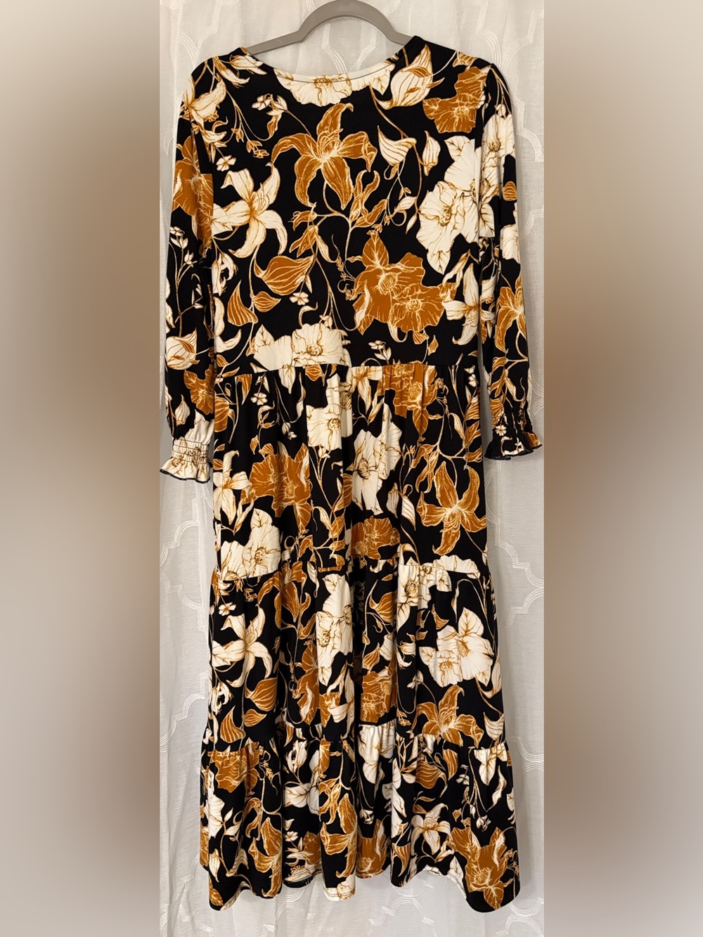 EST. 1946 Floral Tiered Navy and Black Midi Dress | Size Medium - Picture 11 of 13